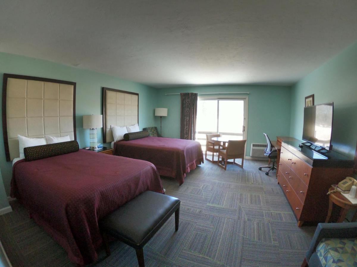 Copper Lantern Motor Lodge West Brookfield エクステリア 写真